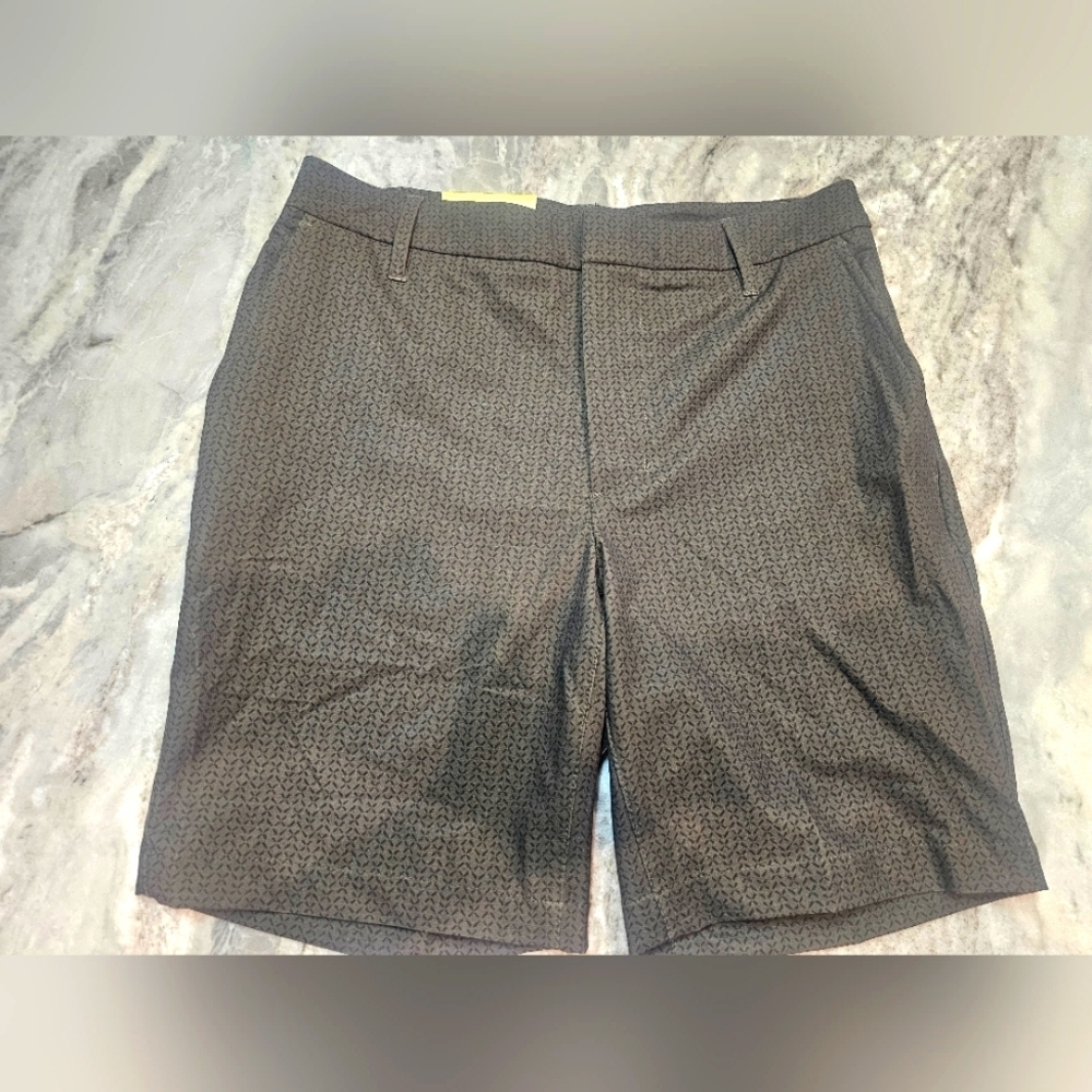 All in Motion Men’s Size 30 Golf Shorts Gray Geometric Print Recycled Polyester